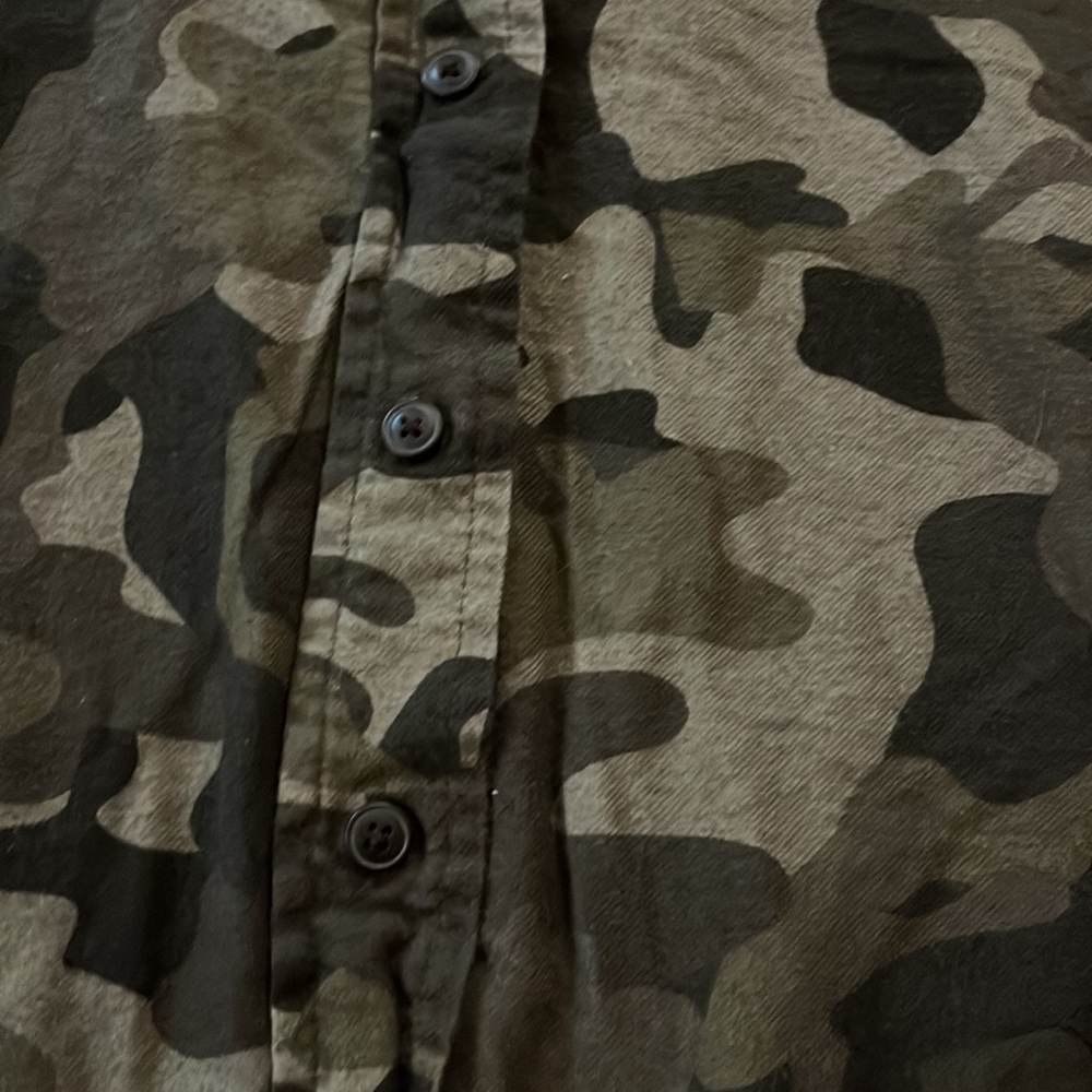 Women’s button up shirt - Picture 2 of 5